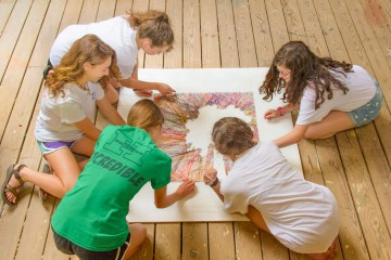 girls-art-project